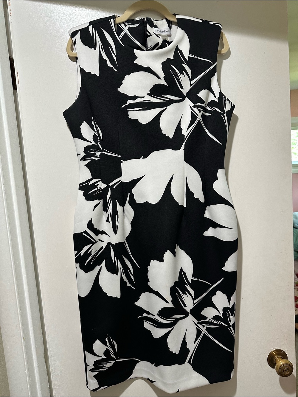 Calvin Klein Black and White Floral Sheath Dress with Bold Print